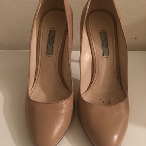 Prada Nude Pumps 391/2